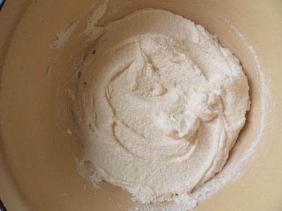 манка і сметана