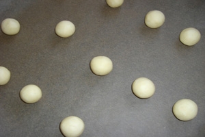 кульки печива сніжки