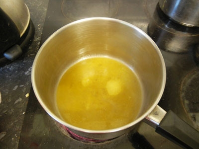 масло в сотейнику