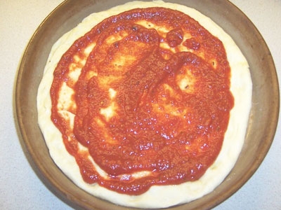 тісто з соусом