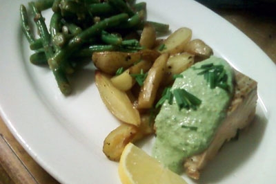 риба з соусом