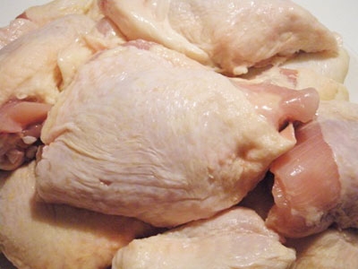 курячі стегна і гомілки