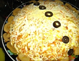 подаємо салат лисяча шубка