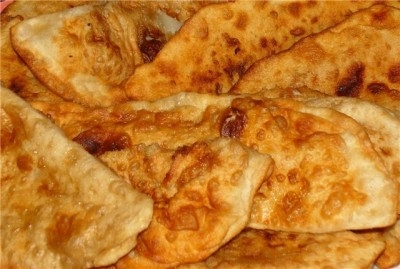 ароматні чебуреки з сиром