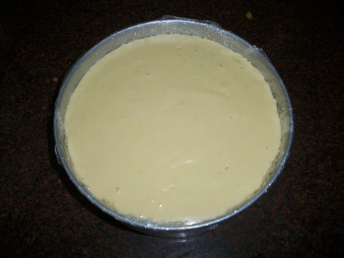 форму з тортом