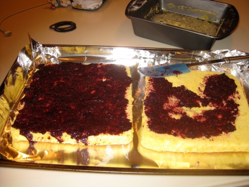 змащуємо коржі