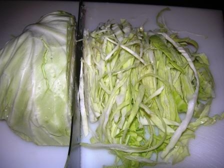 дрібно шаткуємо