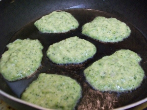 Готуємо оладки з брокколі