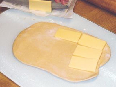 масло на тесті