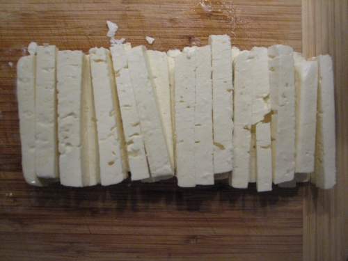 нарізаємо сир