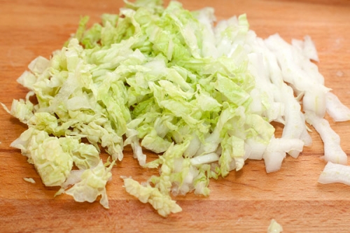 нарізаємо капусту
