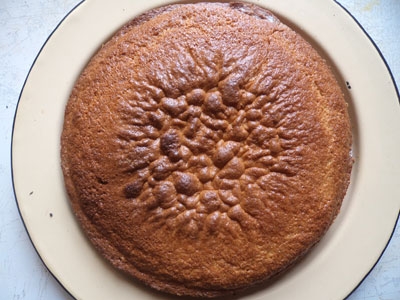 пиріг на підносі