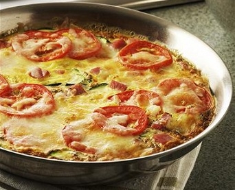 Готовий омлет по-неаполітанськи