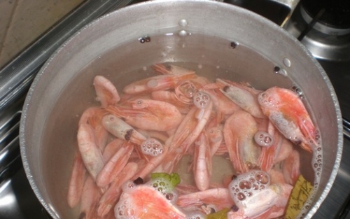 варимо креветки