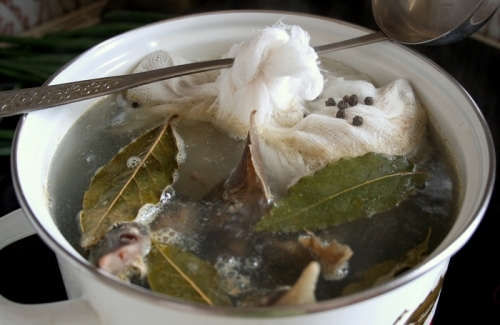 Варимо бульйон