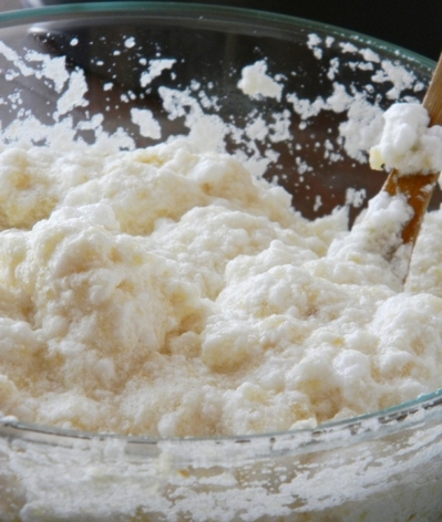 додаємо їх в яблучне пюре