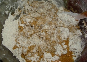 змішуємо компоненти страви