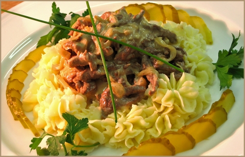 Просимо до столу