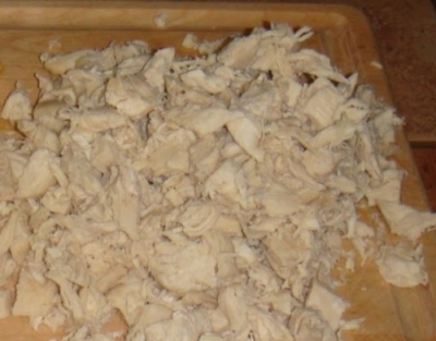 курку нарізаємо