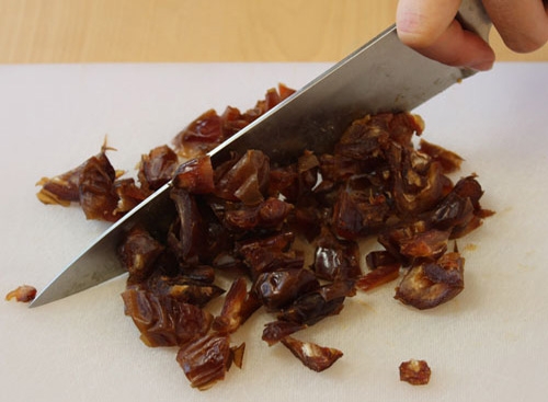 нарізані фініки