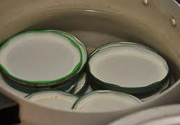 стерилізуємо кришки