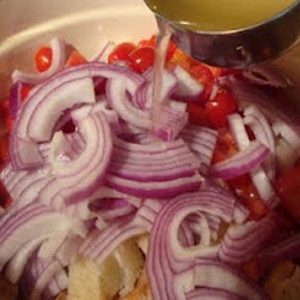 італійський хлібний салат