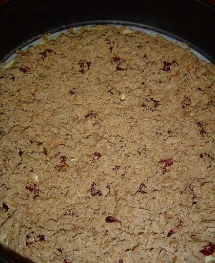 натираємо тісто №2 і посипаємо