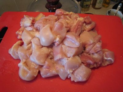 Порізані курячі грудки