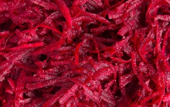 подрібнюємо буряк на тертці