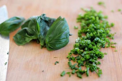 зелень на дошці