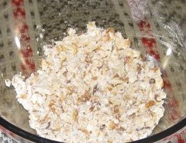 подрібнюємо горіхи