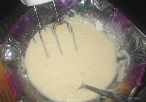 збиваємо яйця