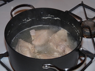 відварюємо куряче філе