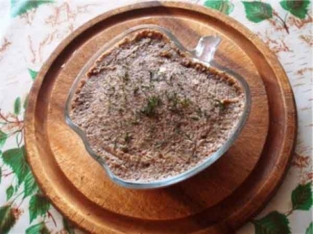 Крок 4: подаємо грибну ікру.