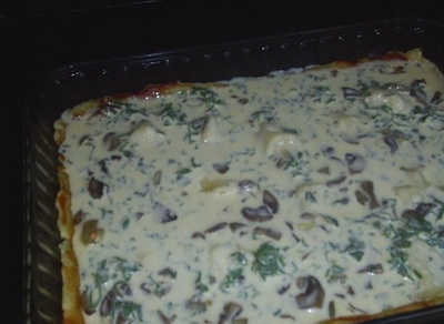 Заливаємо блюдо заливкою