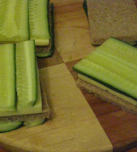 інгредієнти Ріжемо на квадратики