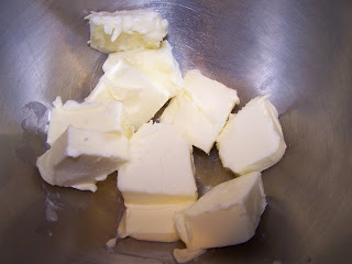 масло в мисці