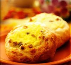 подаємо страву з морквяного тесту