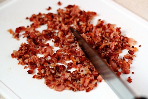 нарізаємо бекон