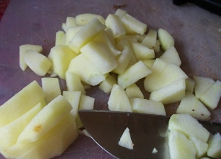 подрібнюємо яблука