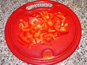 болгарський перець Нарізаємо шматочками