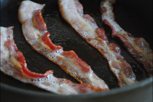 Обсмажений бекон