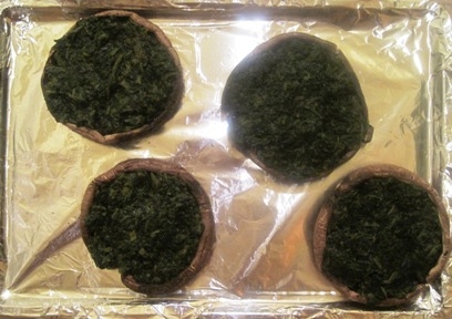 викладаємо на гриби шпинат