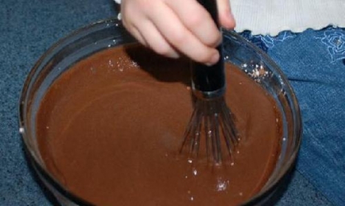 Заважаємо. Віночком або ложкою.