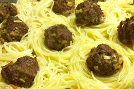 викладаємо гніздечка з начинкою в мультиварку