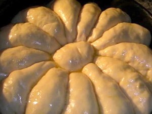 формуємо з пиріжків пиріг