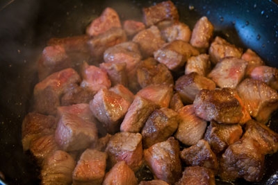 м'ясо в казані