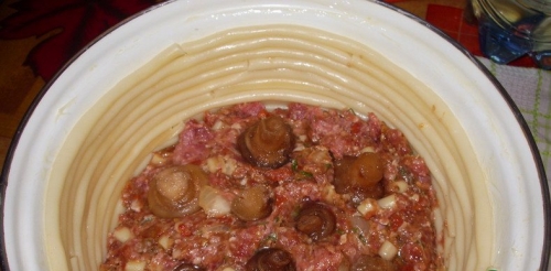 слідом викладаємо фарш