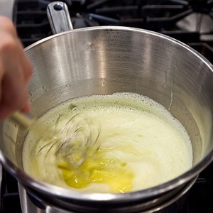 крем на плиті