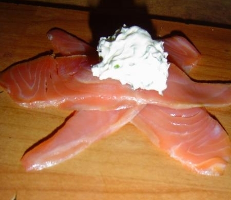 сир і лосось